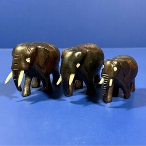 Vintage Ebony Wood Carved Elephant Family – 3 pcs – Tusks/Eyes – 1¾–2¼” Tall